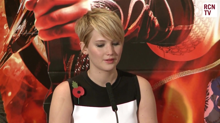 Catching_Fire_Press_Conference_2817129.jpg
