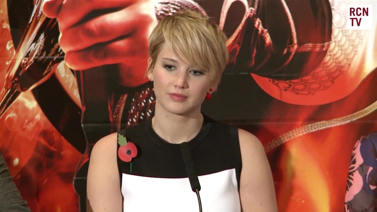 Catching_Fire_Press_Conference_2818329.jpg