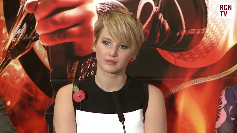 Catching_Fire_Press_Conference_2819029.jpg