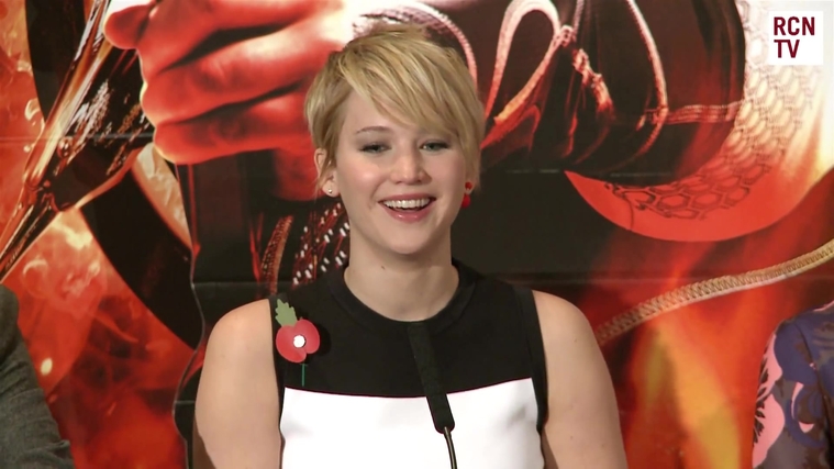 Catching_Fire_Press_Conference_2822029.jpg
