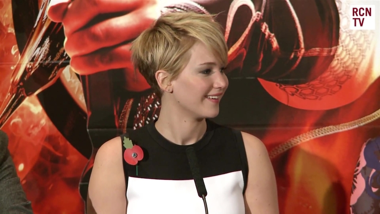 Catching_Fire_Press_Conference_2822429.jpg