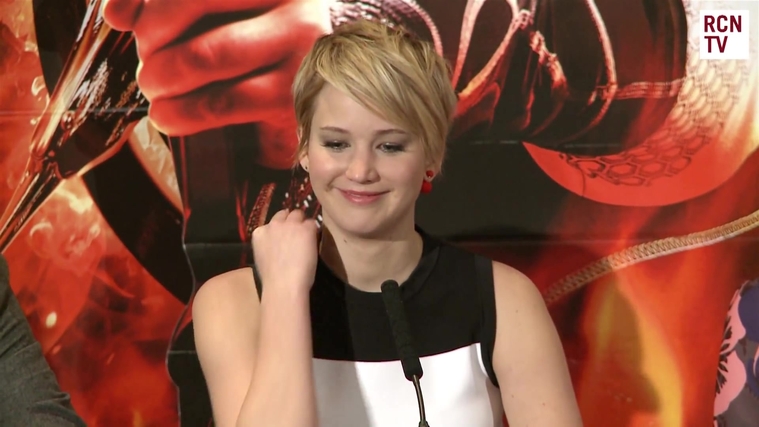 Catching_Fire_Press_Conference_2830629.jpg