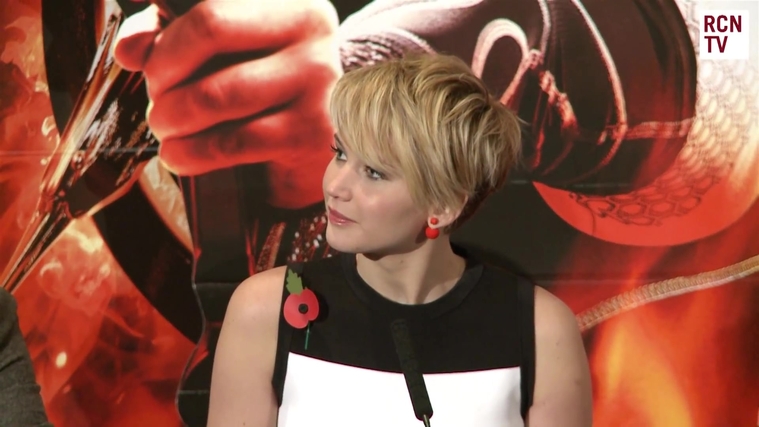 Catching_Fire_Press_Conference_28329.jpg