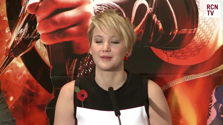 Catching_Fire_Press_Conference_2837629.jpg