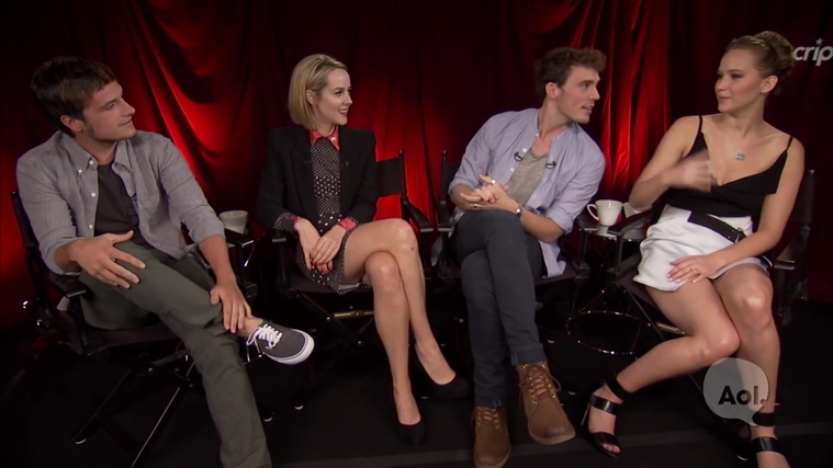 Catching_Fire_Unscripted_Interview_Moviefone__2811929.jpg