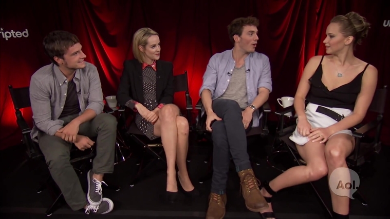 Catching_Fire_Unscripted_Interview_Moviefone__2815129.jpg