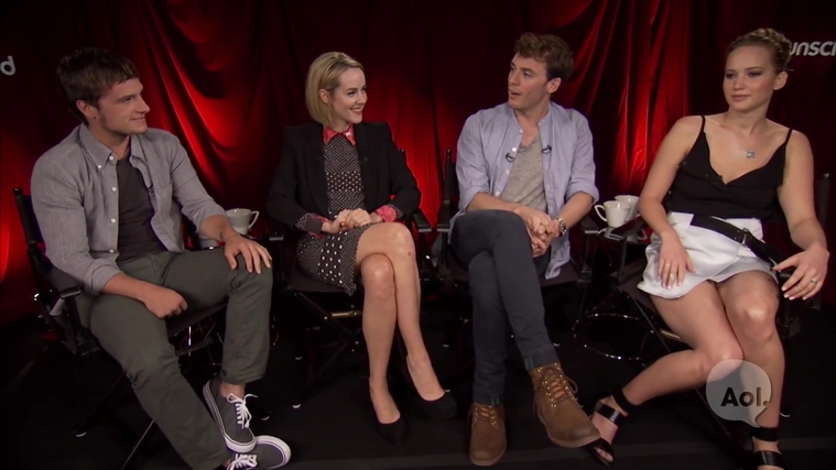 Catching_Fire_Unscripted_Interview_Moviefone__2818929.jpg