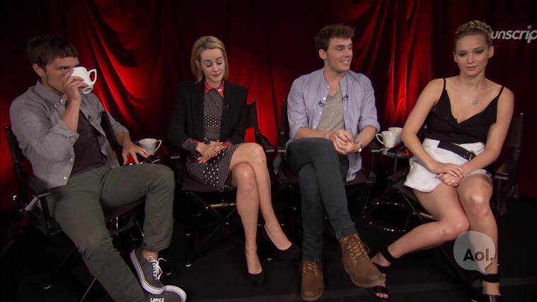 Catching_Fire_Unscripted_Interview_Moviefone__2819929.jpg