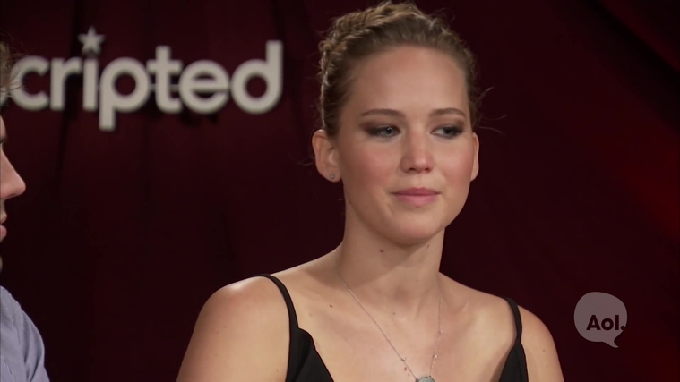 Catching_Fire_Unscripted_Interview_Moviefone__2820429.jpg