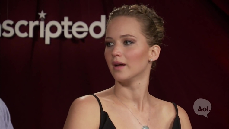 Catching_Fire_Unscripted_Interview_Moviefone__2821929.jpg