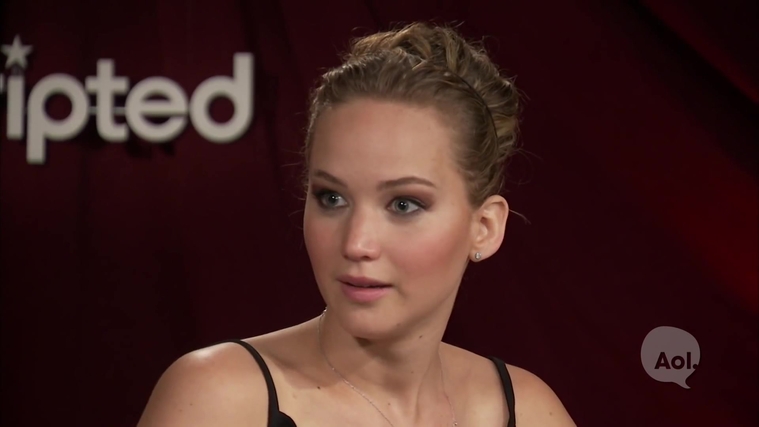Catching_Fire_Unscripted_Interview_Moviefone__2822529.jpg