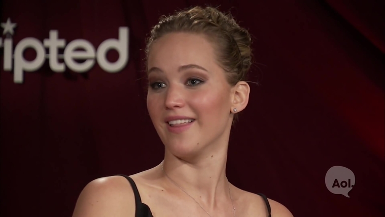 Catching_Fire_Unscripted_Interview_Moviefone__2823529.jpg