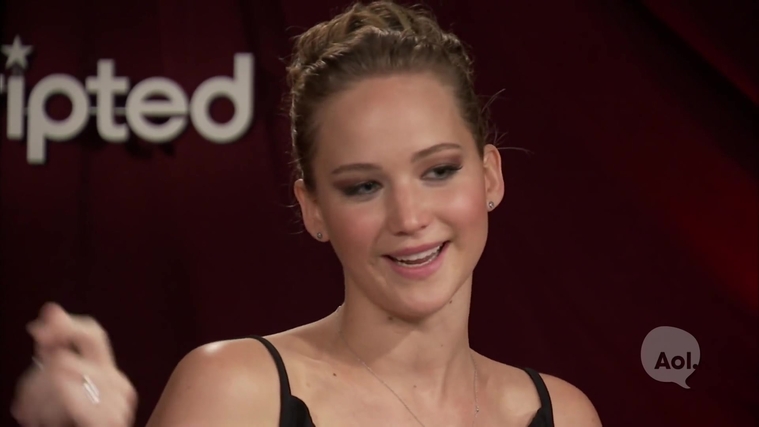 Catching_Fire_Unscripted_Interview_Moviefone__2825029.jpg