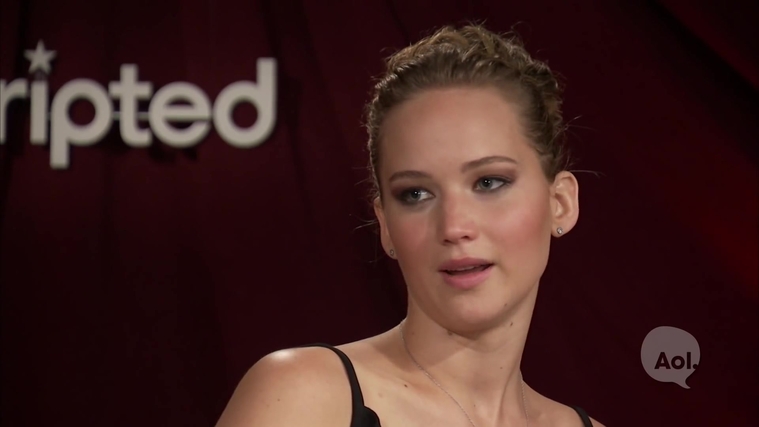 Catching_Fire_Unscripted_Interview_Moviefone__2829229.jpg