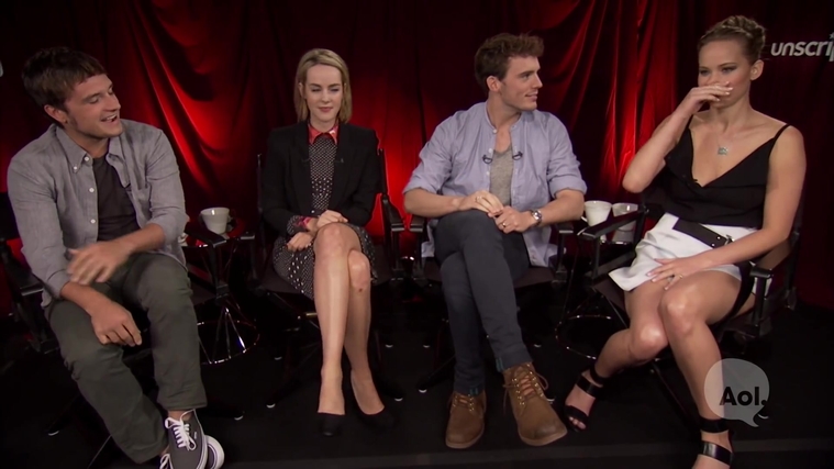 Catching_Fire_Unscripted_Interview_Moviefone__283029.jpg