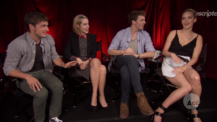 Catching_Fire_Unscripted_Interview_Moviefone__2831229.jpg