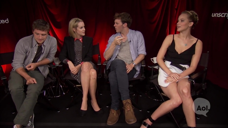 Catching_Fire_Unscripted_Interview_Moviefone__2832329~0.jpg