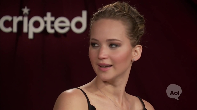 Catching_Fire_Unscripted_Interview_Moviefone__2832929~0.jpg