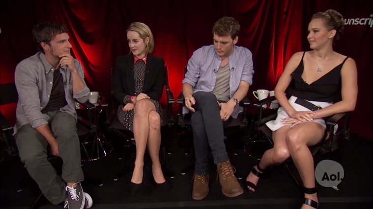 Catching_Fire_Unscripted_Interview_Moviefone__283629.jpg