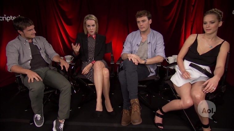 Catching_Fire_Unscripted_Interview_Moviefone__2837829.jpg