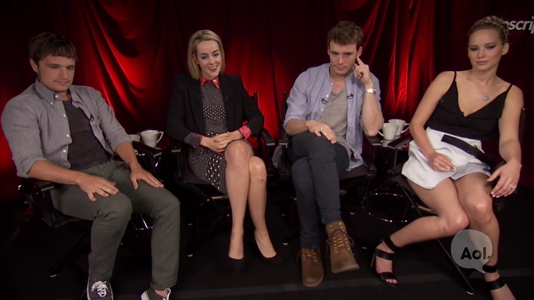 Catching_Fire_Unscripted_Interview_Moviefone__2838529.jpg