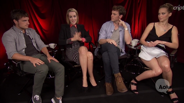 Catching_Fire_Unscripted_Interview_Moviefone__2838729.jpg