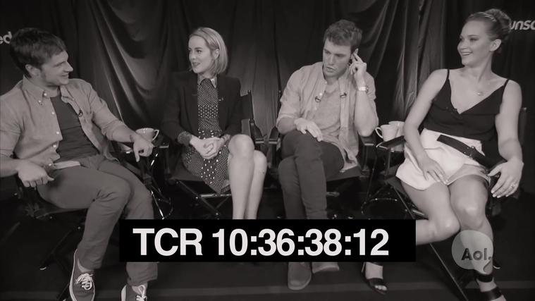 Catching_Fire_Unscripted_Interview_Moviefone__2839329.jpg