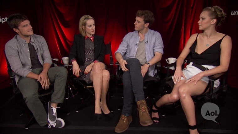 Catching_Fire_Unscripted_Interview_Moviefone__284529.jpg