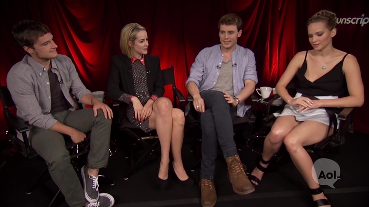 Catching_Fire_Unscripted_Interview_Moviefone__286629.jpg