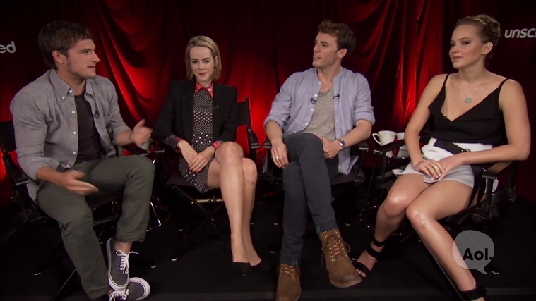 Catching_Fire_Unscripted_Interview_Moviefone__288029.jpg