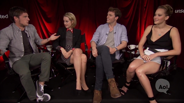 Catching_Fire_Unscripted_Interview_Moviefone__288129.jpg