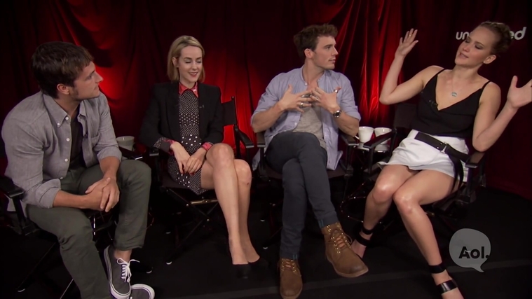 Catching_Fire_Unscripted_Interview_Moviefone__288929.jpg