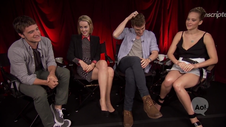 Catching_Fire_Unscripted_Interview_Moviefone__289529.jpg