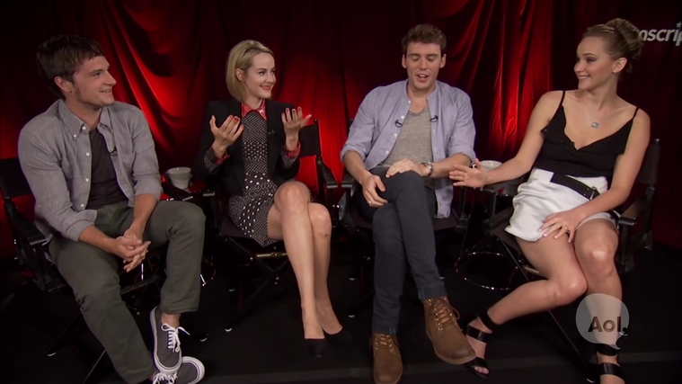 Catching_Fire_Unscripted_Interview_Moviefone__289829.jpg