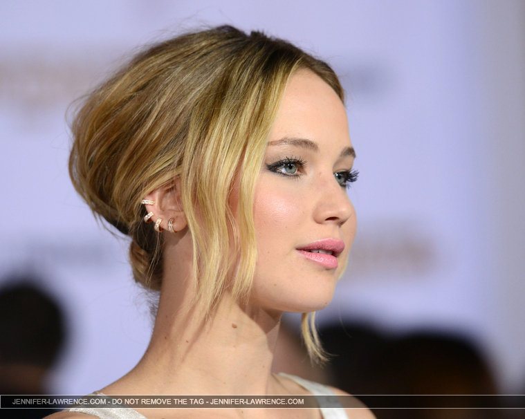 D_November_17_-__Mockingjay_Part_1__LA_Premiere_281429.jpg