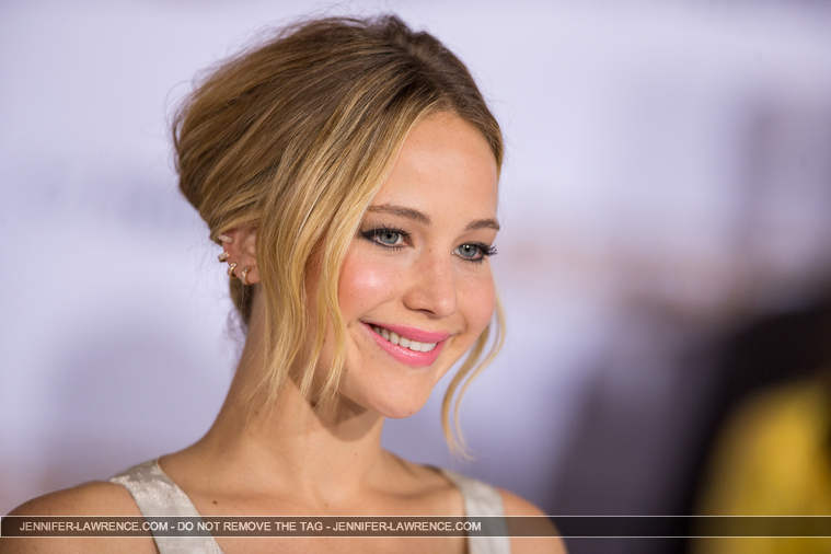 D_November_17_-__Mockingjay_Part_1__LA_Premiere_282329.jpg