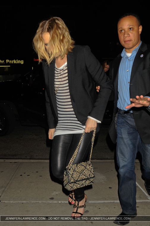 December_17_-_Returning_to_the_Greenwich_hotel_in_New_York_281429.jpg