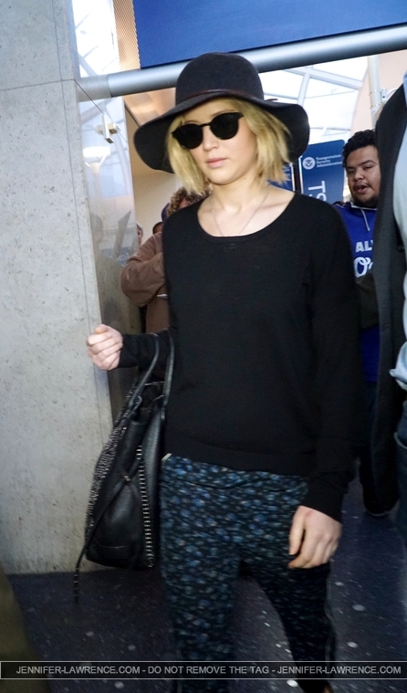 December_18_-_Leaving_LAX_Airport_2811729~0.jpg