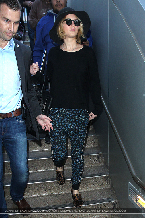 December_18_-_Leaving_LAX_Airport_2813729~0.jpg