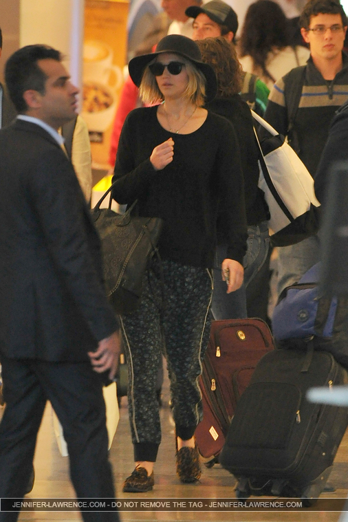 December_18_-_Leaving_LAX_Airport_2815929~0.jpg