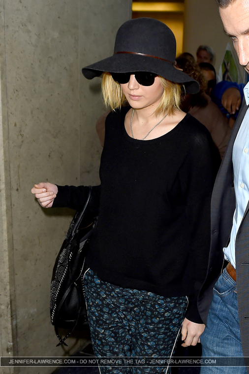 December_18_-_Leaving_LAX_Airport_2816629~0.jpg