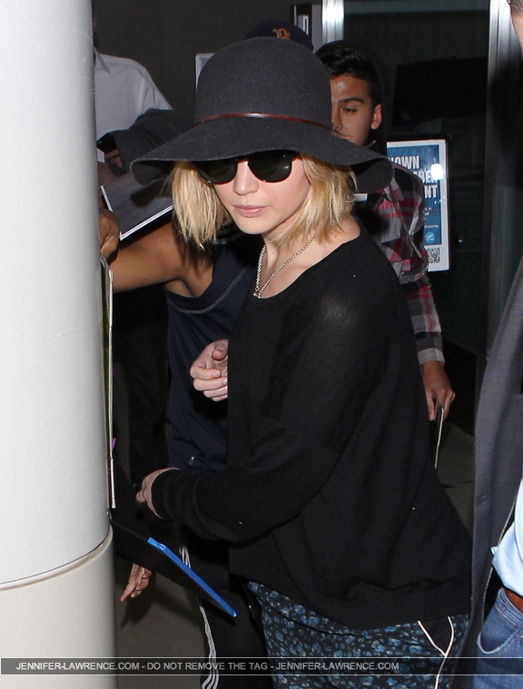 December_18_-_Leaving_LAX_Airport_285729~0.jpg