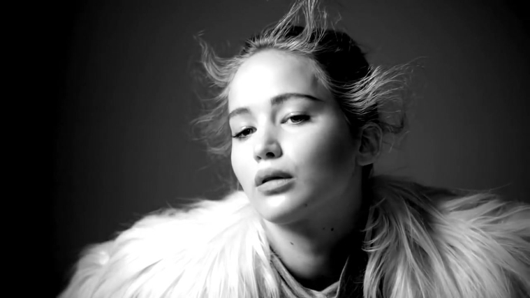 ELLE_Magazine_28June_201129_5BBehind_the_Shoot5D_2849929.jpg