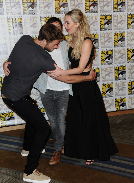 E__July_9_-__International_Comic_Con_-___The_Hunger_Games__Mockingjay_Part_2___Press_Conference.jpg
