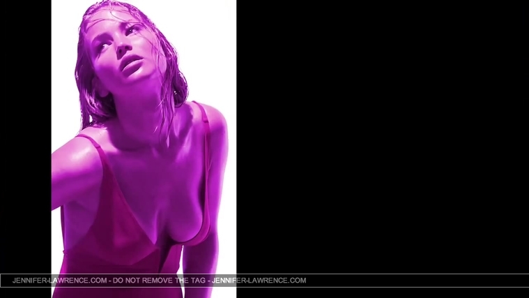 Esquire_Magazine_28205629_5BBehind_the_Scenes5D.jpg