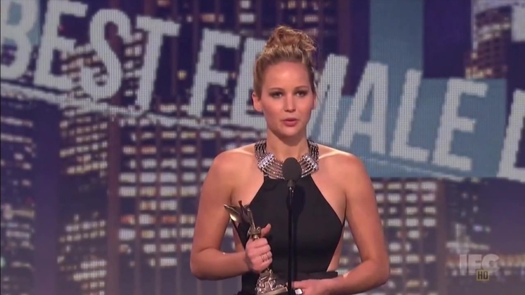 February_232C_2013_-_Film_Independent_Spirit_Awards_in_Santa_Monica_5BWinning_Best_Actress5D_285529.jpg
