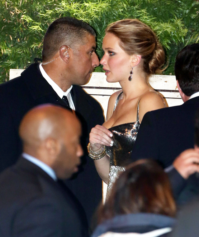 February_24_-__Jennifer_Lawrence_leaving_Vanity_Fair_Oscar_Party_in_Hollywood_281129.jpg