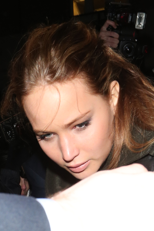 February_8_-_Jennifer_Lawrence_arriving_at_Little_House_in_London_284229.jpg