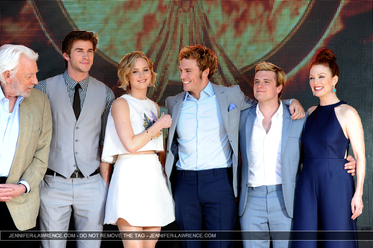 GROUP_May_17_-__Mockingjay_Part_1__photocall_at_Cannes_in_France_282729.jpg