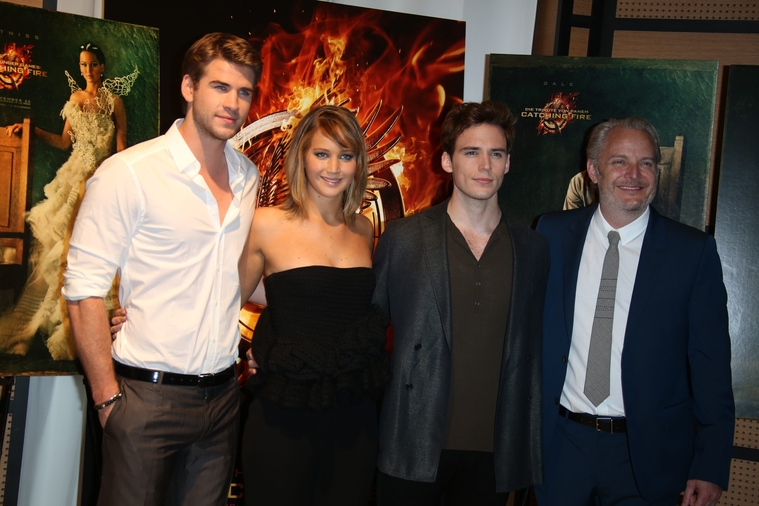 Group_May_18_-_The_Hunger_Games_Catching_Fire_photocall_28729.jpg